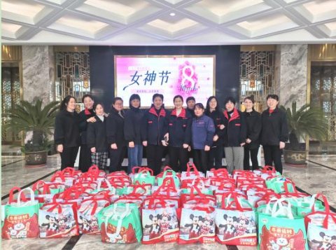 三八婦女節(jié)，盛世新能源為女職工發(fā)放暖心福利